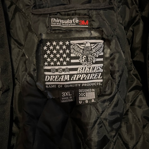 2x Lady’s Leather Jacket Awesome Bikers heavy.    Very nice really heave - Picture 6 of 14